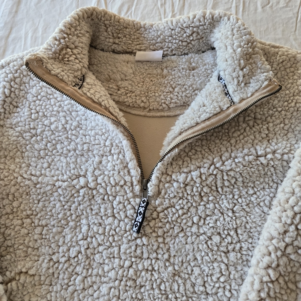 Emily B Women's 1X Sherpa Fleece Pullover Ivory 1/4 Zip Side Pockets